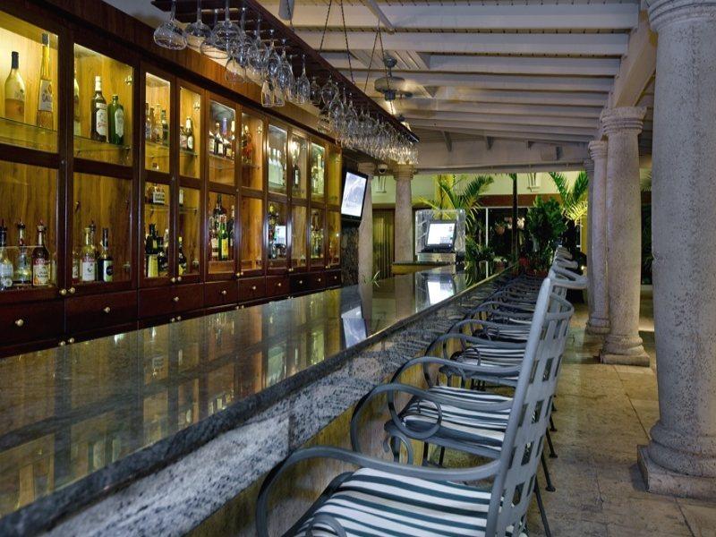 Windward Passage Hotel Carlota Amalia Exterior foto